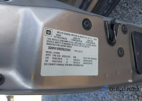 1999 Chevrolet Suburban 1500 Lt from USA, damaged, VIN 3GNFK16R8XG220001